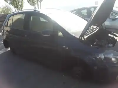 Veículo de Sucata volkswagen golf plus (5m1) trendline 122 cv / 90 kw do ano 2001 alimentado caxa