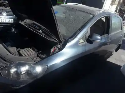 Veículo de Sucata volkswagen golf plus (5m1) trendline 122 cv / 90 kw do ano 2001 alimentado caxa