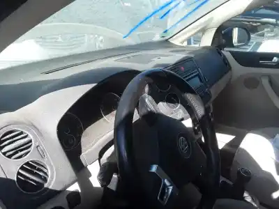 Veículo de Sucata volkswagen golf plus (5m1) trendline 122 cv / 90 kw do ano 2001 alimentado caxa