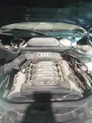 Здавання транспортного засобу audi a8 (4e2) 4.2 quattro року 2001 потужний bfm