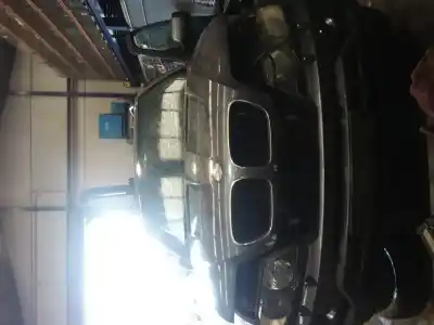 Sloopvoertuig bmw x5 (e53) 3.0d van het jaar 2001 aangedreven m57