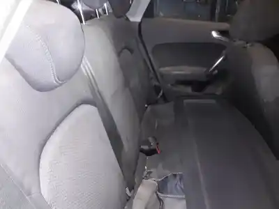 Veículo de Sucata audi a1 sportback (8xa) attraction do ano 2001 alimentado cayb