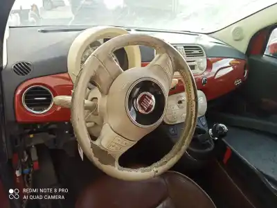 Véhicule à la ferraille fiat nuova 500 (150) pop de l'année 2001 alimenté 310a1027