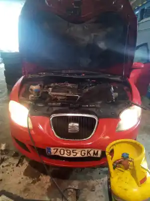 Veículo de Sucata seat leon (1p1) reference do ano 2001 alimentado bls