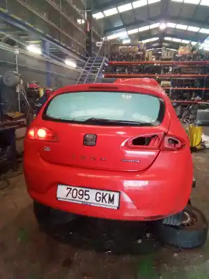 Veículo de Sucata seat leon (1p1) reference do ano 2001 alimentado bls