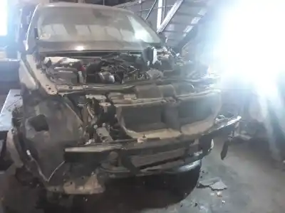 Veicolo di demolizione bmw serie 3 berlina (e90) 320d dell'anno 2001 alimentato n47d20a