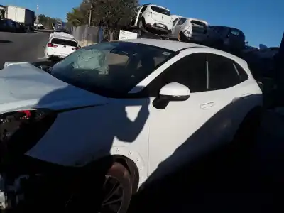 Scrapping Vehicle ford puma hybrid titanium design 125 cv / 92 kw of the year 2001 powered b7ja