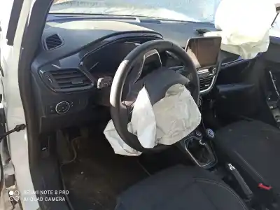 Scrapping Vehicle ford puma hybrid titanium design 125 cv / 92 kw of the year 2001 powered b7ja