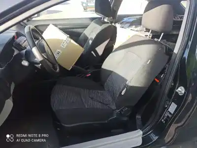 Veículo de Sucata kia ceed drive 136 cv / 100 kw do ano 2001 alimentado d4fb