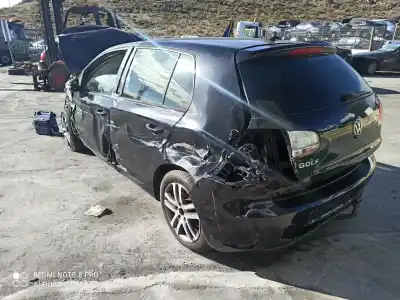 Veículo de Sucata volkswagen golf vi (5k1) 1.2 tsi do ano 2001 alimentado 0