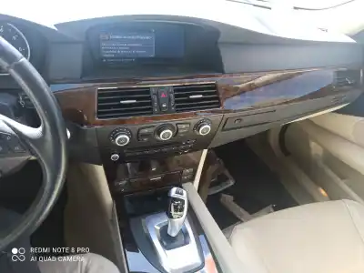 Veículo de Sucata bmw serie 5 berlina (e60) 523i do ano 2001 alimentado n53b25a