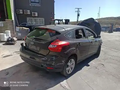 Veicolo di demolizione ford focus lim. (cb8) ambiente dell'anno 2001 alimentato iqdb