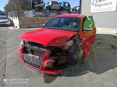 Veículo de Sucata audi a4 berlina (8e) 2.0 tdi do ano 2001 alimentado bre