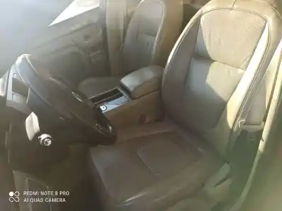 Scrapping Vehicle jaguar xf 3.0 v6 premium luxury of the year 2001 powered 