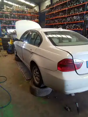 Veicolo di demolizione bmw serie 3 berlina (e90) 318d dell'anno 2001 alimentato m47t2