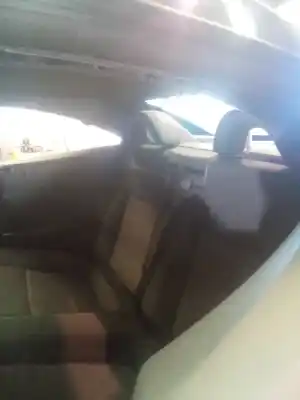 Veículo de Sucata opel astra h berlina cosmo do ano 2001 alimentado z18xer