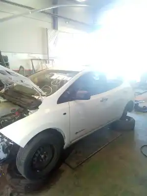 Veículo de Sucata nissan leaf visia 109 cv / 80 kw do ano 2001 alimentado em57