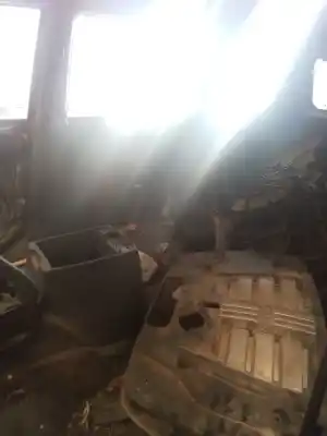 Sloopvoertuig kia sorento 2.5 crdi concept van het jaar 2001 aangedreven d4cb