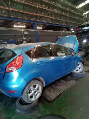 Veicolo di demolizione ford fiesta (cb1) trend dell'anno 2001 alimentato f6jb