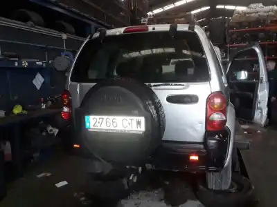 Sloopvoertuig jeep cherokee (kj) 2.5 crd 4x4 van het jaar 2001 aangedreven 53014021aa