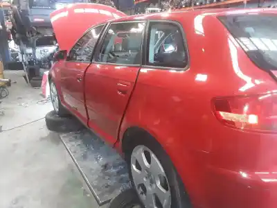 Veículo de Sucata audi a3 sportback (8p) 1.6 16v fsi do ano 2001 alimentado blf