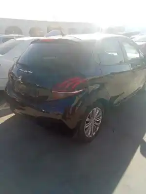 Scrapping Vehicle peugeot 208 style of the year 2001 powered cchmrp