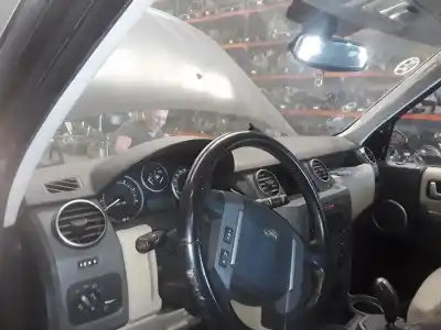 Veicolo di demolizione land rover discovery v6 td s dell'anno 2001 alimentato 276dt