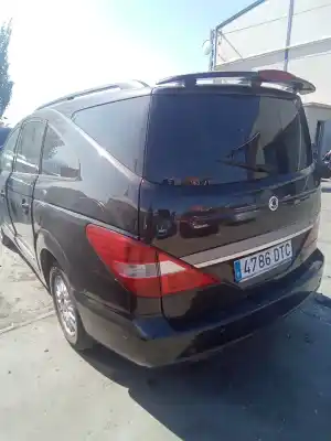 Здавання транспортного засобу ssangyong rodius xdi року 2001 потужний 