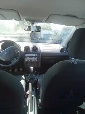 Утилизация автомобиля FORD FIESTA (CBK) Ambiente года 2001 питание 