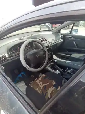 Verschrottungsfahrzeug peugeot 407 sport des jahres 2001 angetrieben 