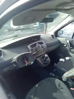 Scrapping Vehicle RENAULT SCENIC II Exception 2009 131 CV / 96 KW of the year 2001 powered 