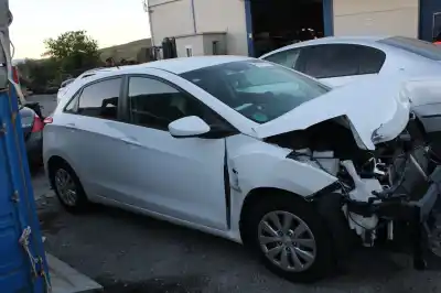 Утилизация автомобиля hyundai i30 (gd) 1.6 crdi cat 128 cv / 94 kw года 2001 питание d4fb Утилизация автомобиля hyundai i30 (gd) 1.6 crdi cat 128 cv / 94 kw года 2001 питание d4fb