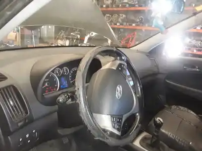 Veicolo di demolizione hyundai i30 style dell'anno 2001 alimentato d4ea