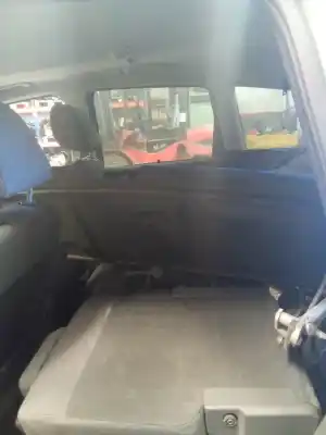 Здавання транспортного засобу ford c-max (cb3) trend року 2001 потужний 