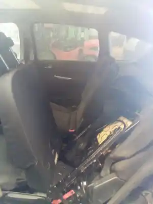 Veículo de Sucata ford s-max (ca1) trend (03.2010->) 146 cv / 107 kw do ano 2001 alimentado 