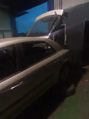 Veículo de Sucata renault laguna ii (bg0) authentique 120 cv / 88 kw do ano 2001 alimentado f9q750