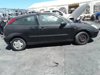 Veicolo di demolizione ford focus berlina (cak) trend dell'anno 2001 alimentato c9db