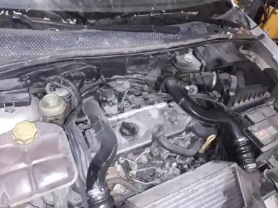 Veicolo di demolizione ford focus berlina (cak) trend dell'anno 2001 alimentato f9da