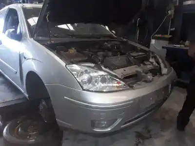 Veicolo di demolizione ford focus berlina (cak) trend dell'anno 2001 alimentato f9da