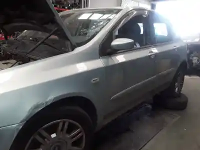 Veículo de Sucata fiat stilo (192) 1.9 jtd cat do ano 2001 alimentado 192a1000