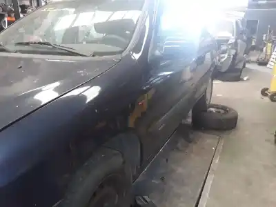 Veículo de Sucata citroen xsara berlina 1.9 sd sx do ano 2001 alimentado 