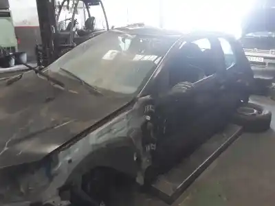 Veículo de Sucata peugeot 206 berlina xr do ano 2001 alimentado rhy