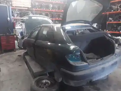 Veículo de Sucata citroen xsara berlina 2.0 hdi 90 do ano 2001 alimentado rhy