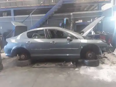 Veículo de Sucata peugeot 407 st confort do ano 2001 alimentado 