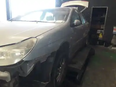 Veicolo di demolizione CITROEN C5 BERLINA 2.0 HDi CAT (RHR / DW10BTED4) dell'anno 2001 alimentato RHR