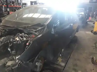 Утилизация автомобиля PEUGEOT 308 Access года 2001 питание 9HX