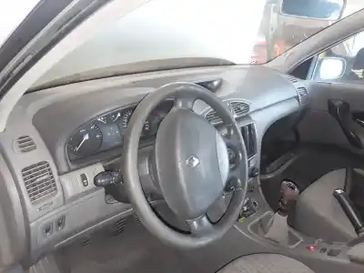 Здавання транспортного засобу RENAULT                                            LAGUNA II (BG0)                                                                                                                                                                                                                                            1.9 dCi Diesel                                                                                                                                                                                                                                             року 2001 потужний 