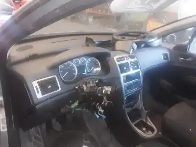 Утилизация автомобиля peugeot 307 break / sw (s1) sw pack года 2001 питание 