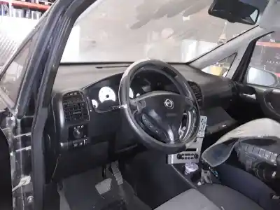 Sloopvoertuig opel zafira a 2.0 dti van het jaar 2001 aangedreven y20dth