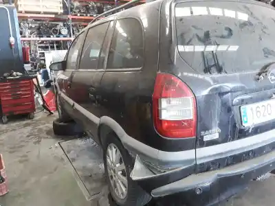 Sloopvoertuig opel zafira a 2.0 dti van het jaar 2001 aangedreven y20dth